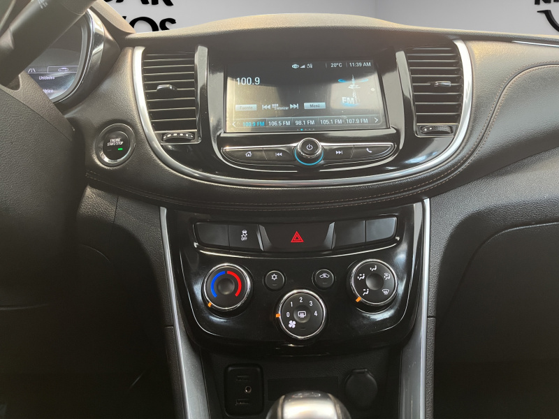 Chevrolet Trax  5 pts. Premier, 1.8l, TA, piel, QC, f. niebla, RA-18 (línea anterior) 2020